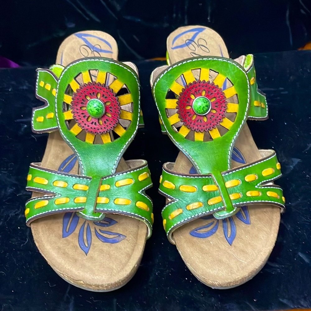 Elite Corkys Sandals